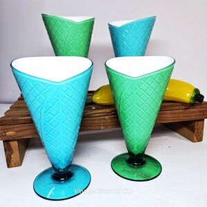 Vtg Blue & Green Acrylic Fun Summer Ice Sundae Cream Waffle Cone Cups Set Of 4